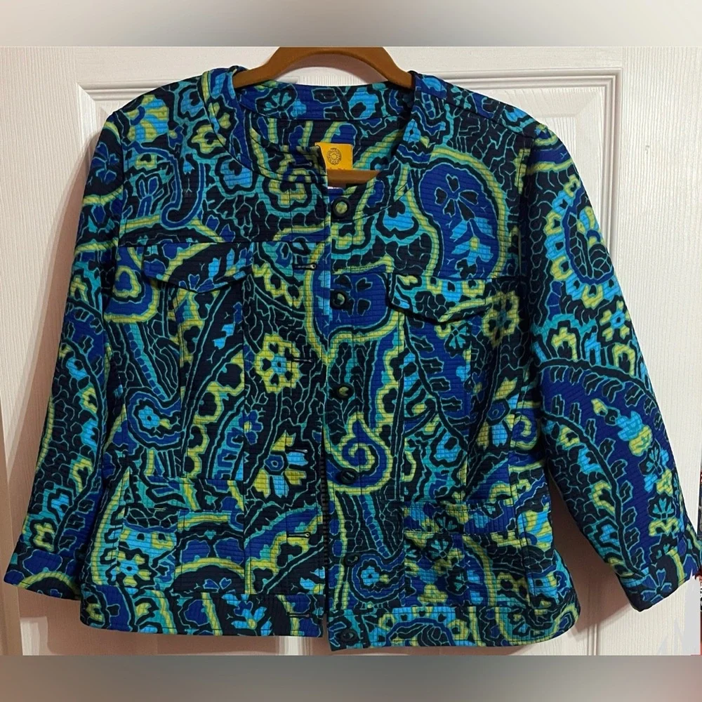 Jacket - Picture 2 of 8